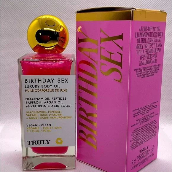 TRULY Body Oil- Birthday Sex- (90ml) NWT - Picture 2 of 4